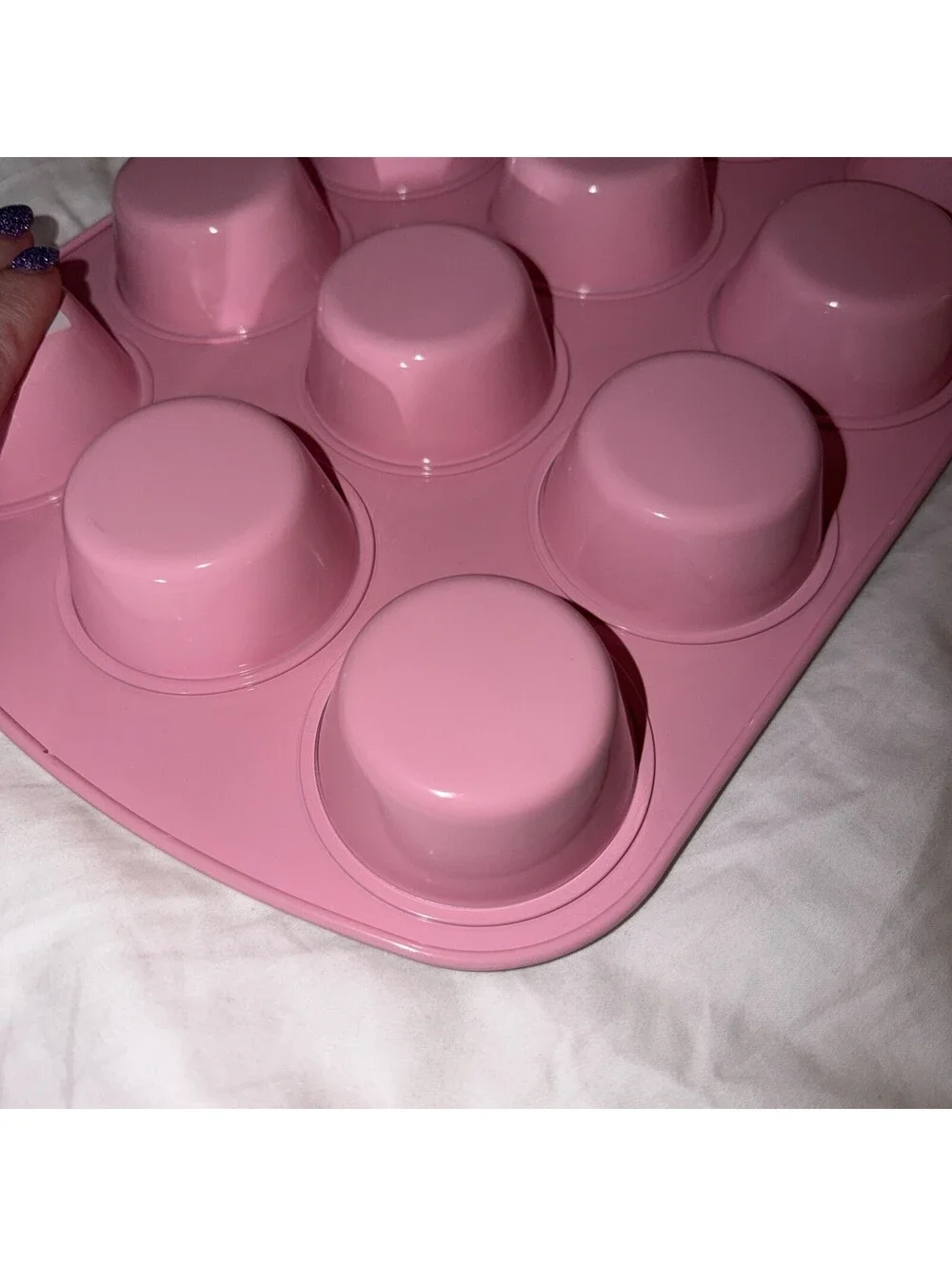 PARIS HILTON MUFFIN/CUPCAKE PAN X12 pink   PARIS HILTON PAN